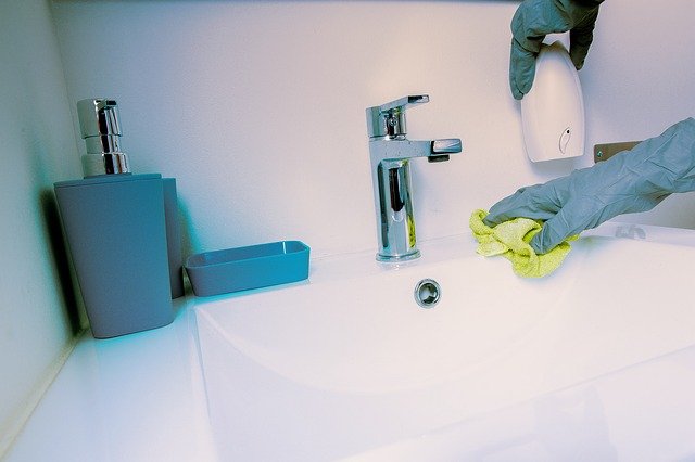 Čistilni servis na domu poskrbi za vse naloge in zagotovi brezhibno čistočo v hiši